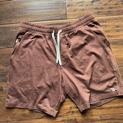 Men’s Medium Vuori Shorts - Depop