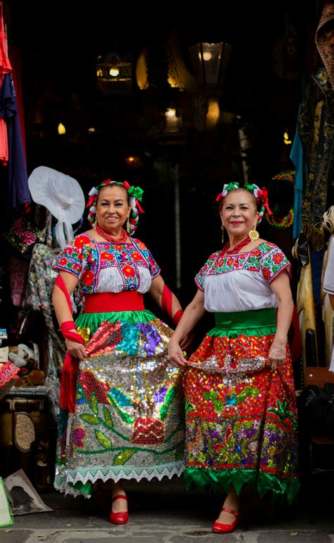 Hot Latina Big Boobs Photos, Download The BEST Free Hot Latina Big ...