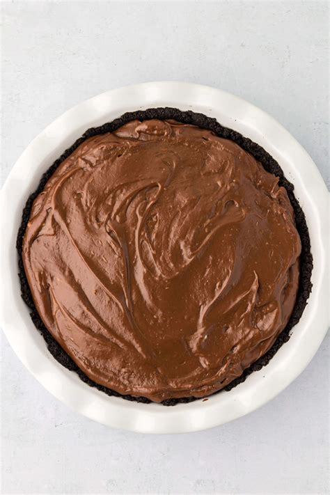 The Best Oreo Dirt Pie Recipe (100% From Scratch!)