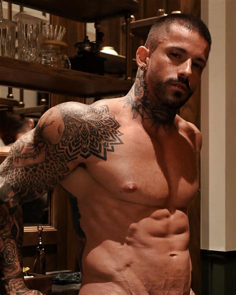 Alex Salgueiro Nudes