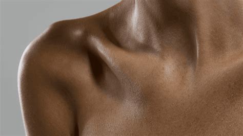 Chest Wrinkles Treatment Manchester | Décolletage Rejuvenation Near Me