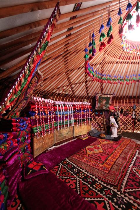 Pin by Курманбекова Айзирек Алмазовна on Одежда | Yurt, Yurt living, Kazakh
