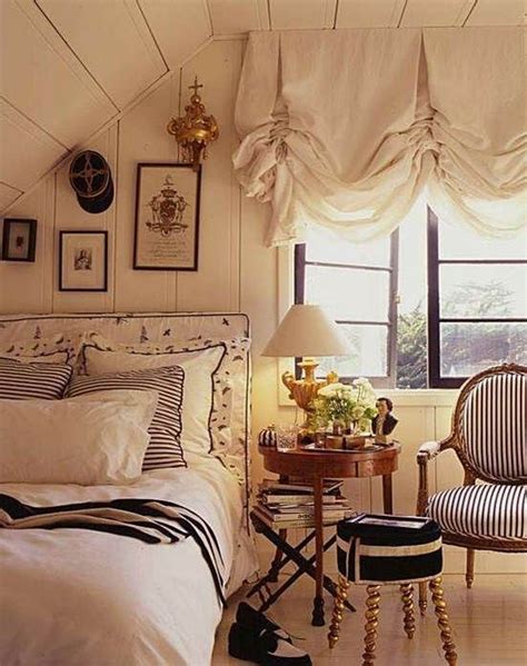 20+ Bedroom Window Treatments Ideas