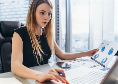 Highest-paying Business Jobs in Florence | Stacker