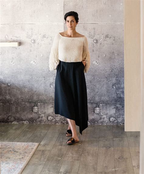 Carrie Anne Moss Body