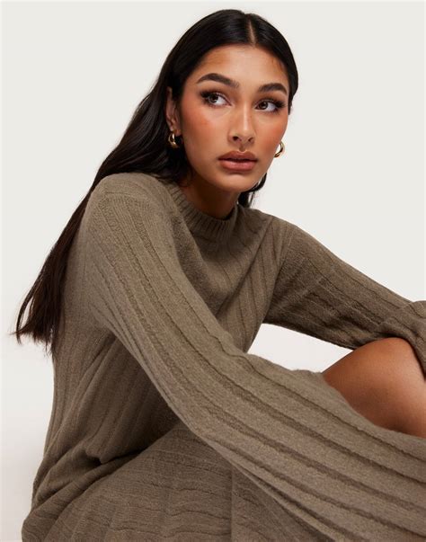 Buy Nelly Everyday Long Knit Dress - Taupe | Nelly.com