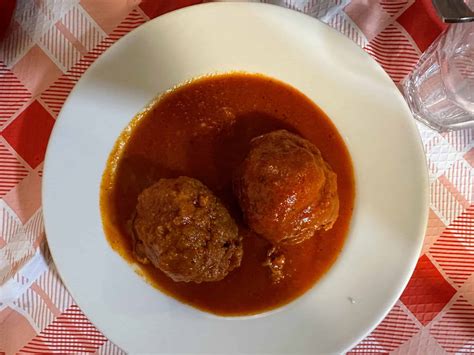 30 Typical Roman Foods to Eat - And Where to Eat Them - Eating Around Italy