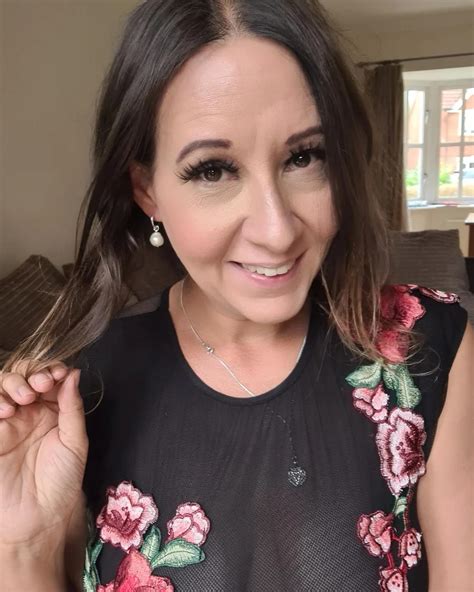 Hey there - I'm Milly : r/cougars_and_milfs_sfw