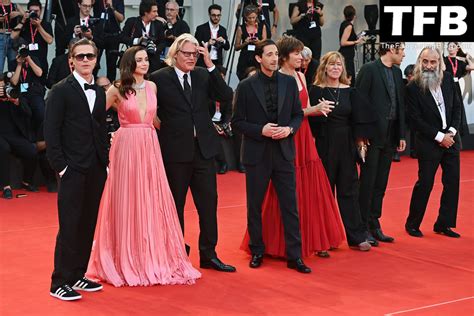 Ana De Armas Stuns On The Red Carpet At The 79th Venice International Film Festival (150 Photos ...
