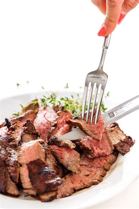 Garlic Soy Marinated Grilled Flank Steak - The Lemon Bowl®