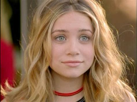 Ashley Olsen as Riley Lawrence | Mary kate ashley, Ashley movie ...