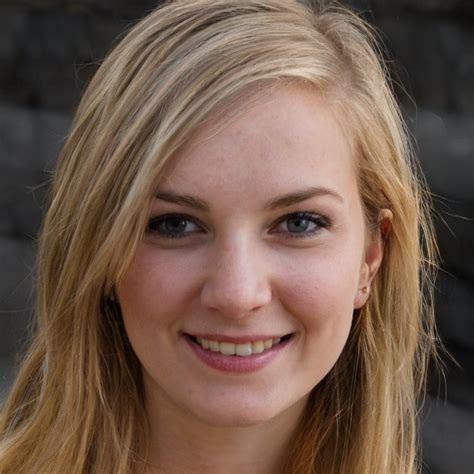 34B Bra Size: What It Is and What 34B Boobs Look Like [2023]