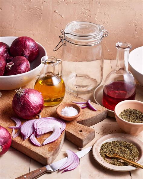 Quick Marinated Red Onions 🧅 - Kalejunkie