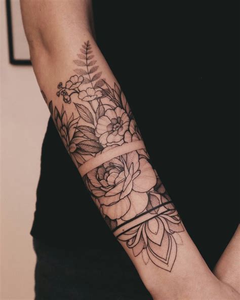 Floral Wrap Arm at Sam Hamby blog