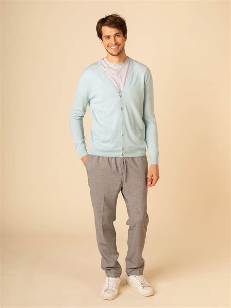 Quality Men's Cashmere Cardigan | GOBI Mongolian Cashmere