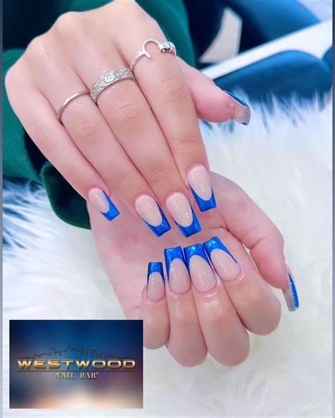 Westwood Nail Bar Offers Dip Powder Nails in Westwood, MA 02090