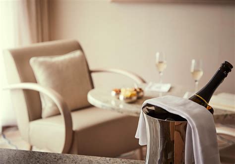 Ultra Luxury All-Inclusive Silversea Voyage & India's Legendary Golden ...