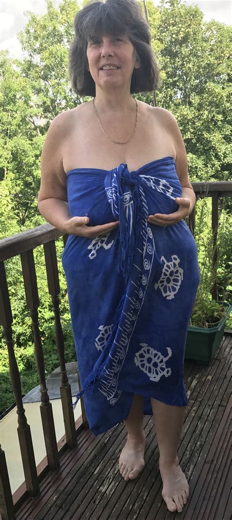 FF is for Ffeminist - Breasts, Bras and the Older Woman - Tam Martin