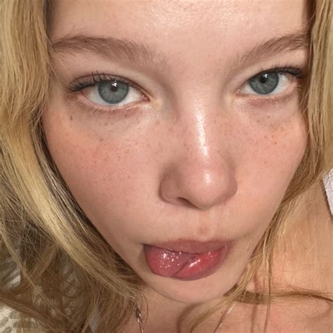 Lace Wedding Dresses 2021 Chiffon V Neck A Line Long Sleeve Lace Applique Beach Wedding Bridal ...