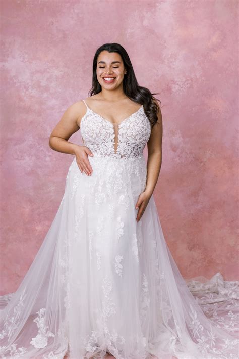 Plus Size Wedding Dress Shapes For Women Gorgeous Plus Size Wedding