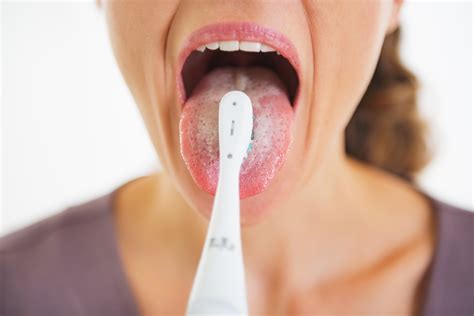 How To Clean Your Tongue