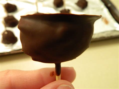 Ginny's Low Carb Kitchen: ICE CREAM DIBS, LC, GF