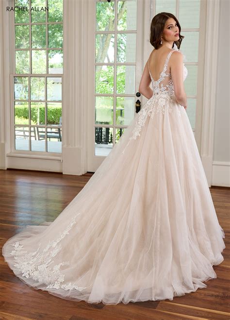 Scoop Back Wedding Dress