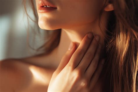 Why Did I Wake Up with a Sore Throat?