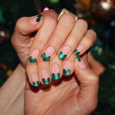 Emerald Green Nail Polish