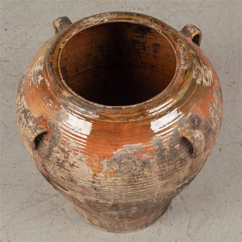 19th Century Spanish Terracotta Olive Jar For Sale at 1stDibs
