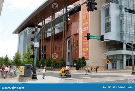 Country Music Hall of Fame, Nashville Tennessee Editorial Photography - Image of audiences, arts ...