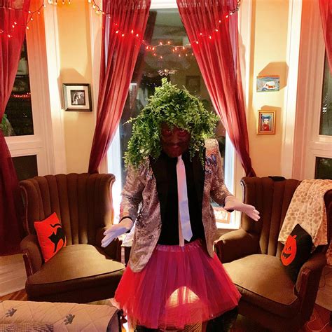 My Old Gregg costume really came together this year. : r/pics