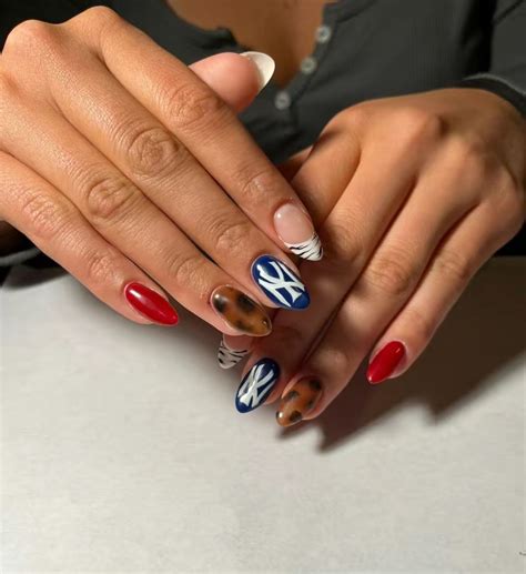 Pin by Aubrey on Nail idea’s | Nyc nails, Ny nails, Pretty acrylic nails