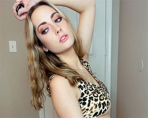 Lily Alcott Onlyfans Mega Pack