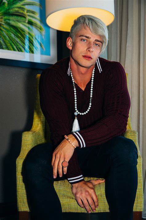 Male Erotica: Tyson Dayley by Gabe Ayala