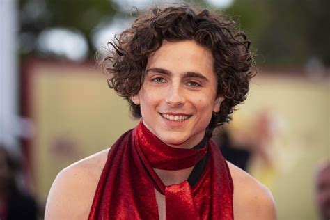 Timothee Chalamet sinks teeth into 'Bones and All' and dances to KISS ...