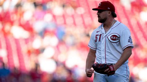 Cincinnati Reds: 2023 uniforms will feature Kroger patch