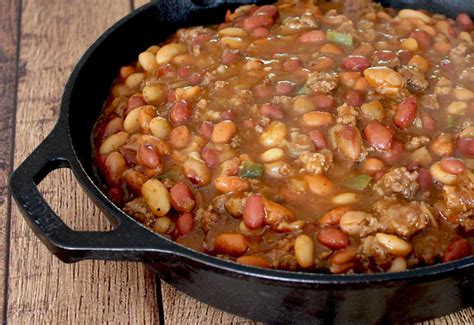 20 Easy Slow Cooker Bean Recipes