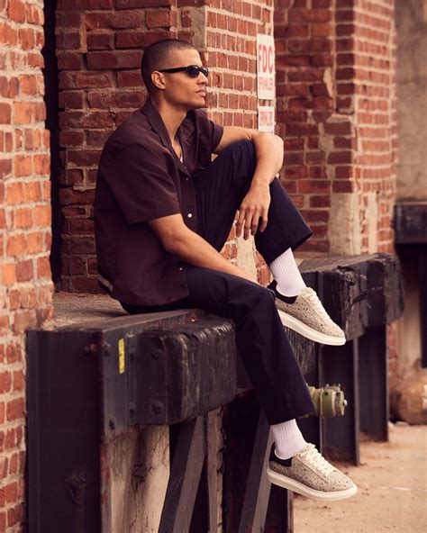 MEN'S ICEBOX SNEAKER AND SOCKS BUNDLE | Men's Sneaker And Sock Bundle ...