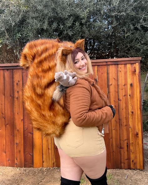 Candii Kayn | My live streams are every Tuesday and Thursday at 3PM on Twitch! I play a variety ...