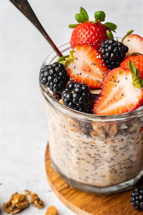 Overnight Oats without Yogurt - Liv Vegan Strong