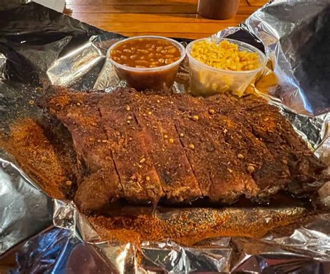 5 Best Memphis BBQ Restaurants That Are A Must-Try When Visiting - Traveling Ness