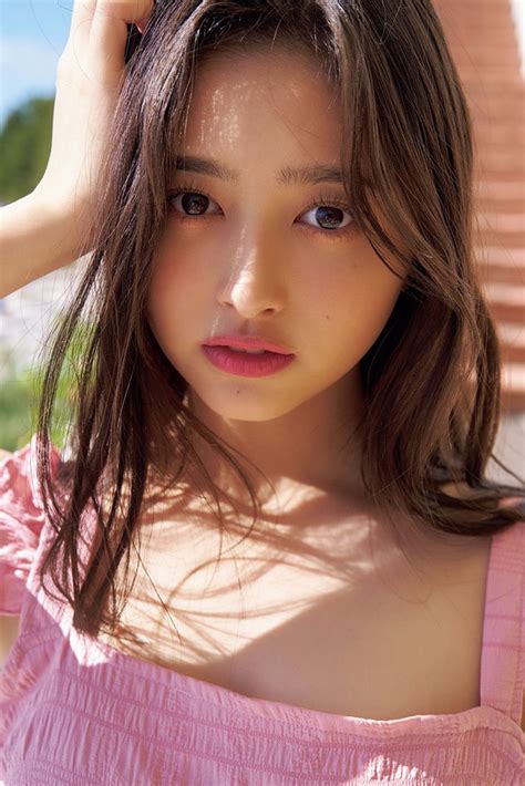 (画像13/20) 乃木坂46井上和1st写真集タイトルは「モノローグ」表紙4種も解禁 - モデルプレス