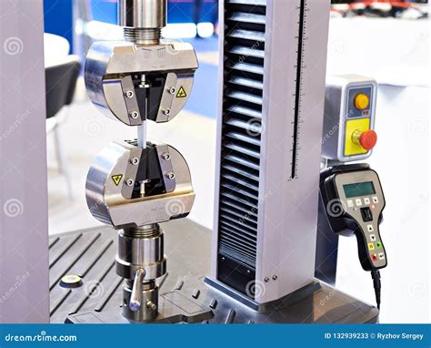 Testing tensile machine stock image. Image of control - 132939233