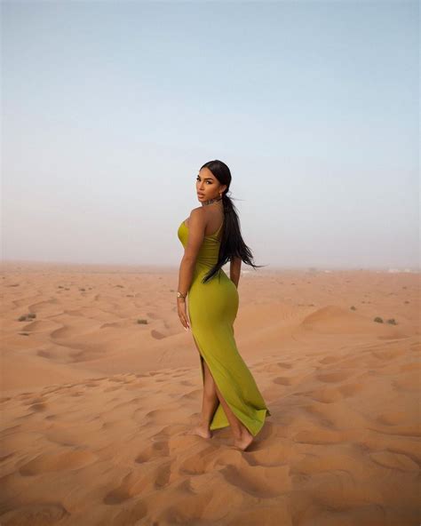 Virginia Sanhouse : r/classywomenofcolor