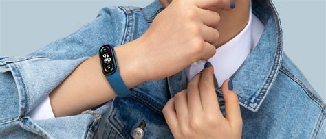 Силиконовый ремешок для Xiaomi Mi Band 5, Mi Band 6, в разных цветах ...