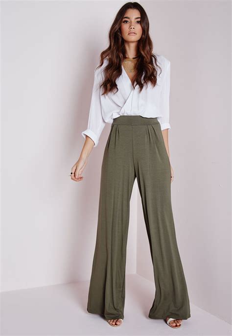 Missguided - Jersey Wide Leg Pants Khaki | Work outfits women, Fashion ...