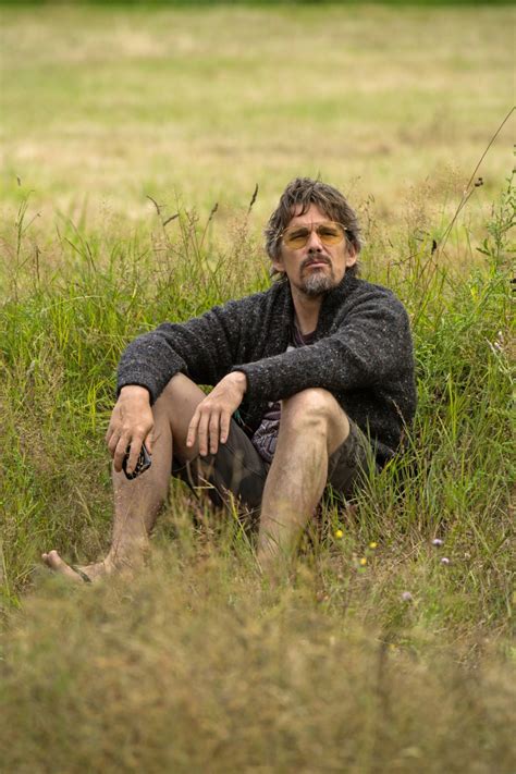 Bild zu Ethan Hawke - Juliet, Naked : Bild Ethan Hawke - Foto 91 von ...