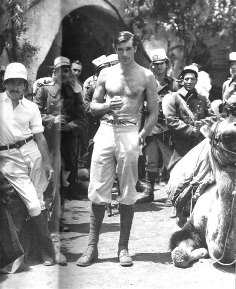 Gary Cooper, Morocco, 1932 | Classic hollywood, Gary cooper, Classic ...