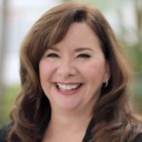 Jennifer Uranga - Client Risk & Recovery Manager | LinkedIn